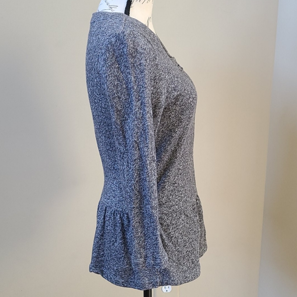 Ladies Peplum style zip up shirt-Size small - Picture 3 of 8